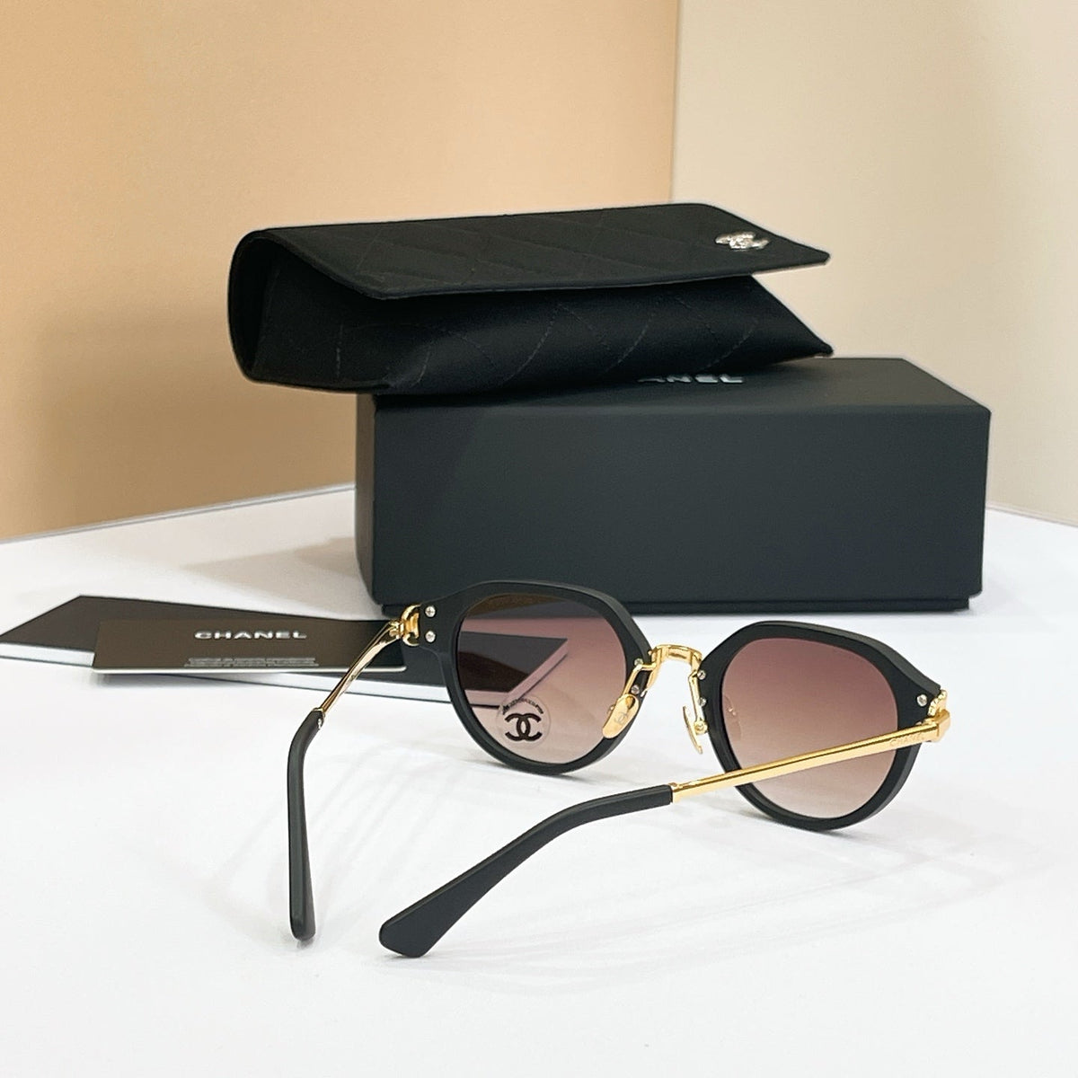 CHANEL Sunglasses CH5575